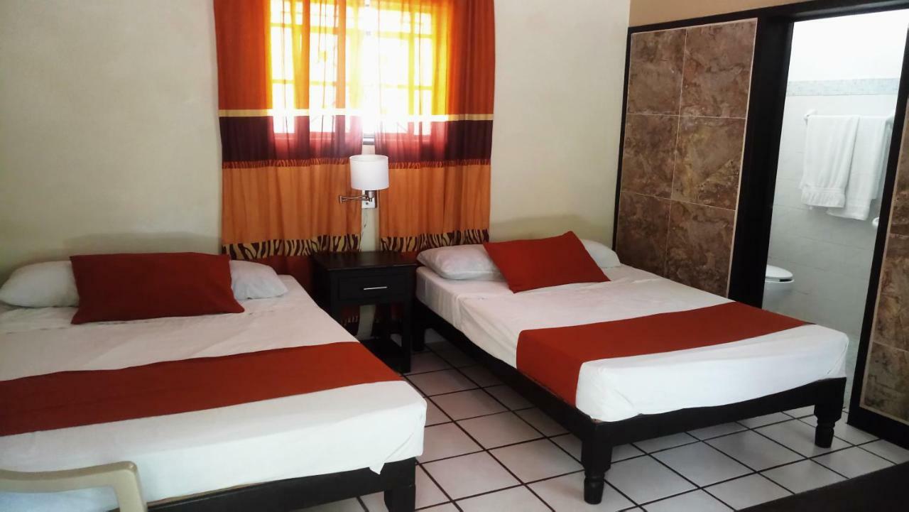 Hotel Brambila Уньон-де-Тула Экстерьер фото